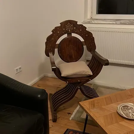 Antike Wohnmoeglichkeit Kurz Und Langfristig 100qm 1 Stock