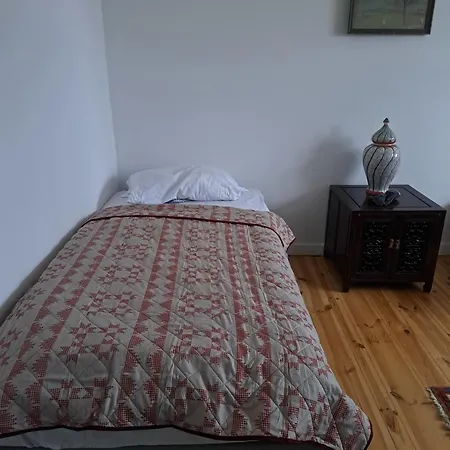 Antike Wohnmoeglichkeit Kurz Und Langfristig 100qm 1 Stock Apartment *