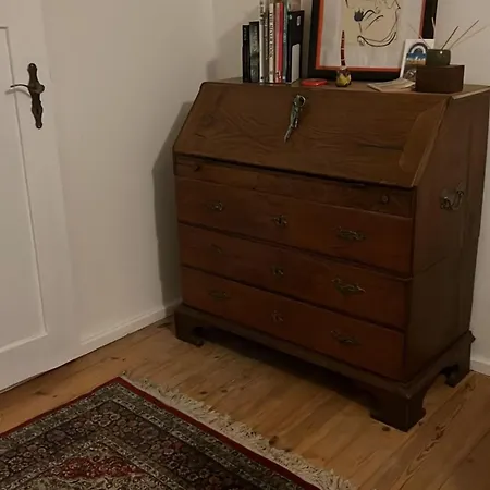 Apartment Antike Wohnmoeglichkeit Kurz Und Langfristig 100qm 1 Stock *