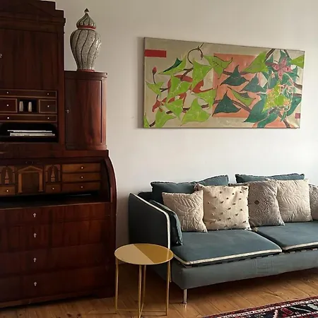 Antike Wohnmoeglichkeit Kurz Und Langfristig 100qm 1 Stock *